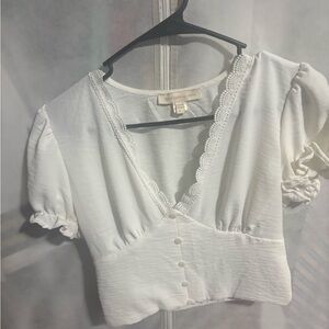 Monteau White Buttoned Blouse with Lace Trim